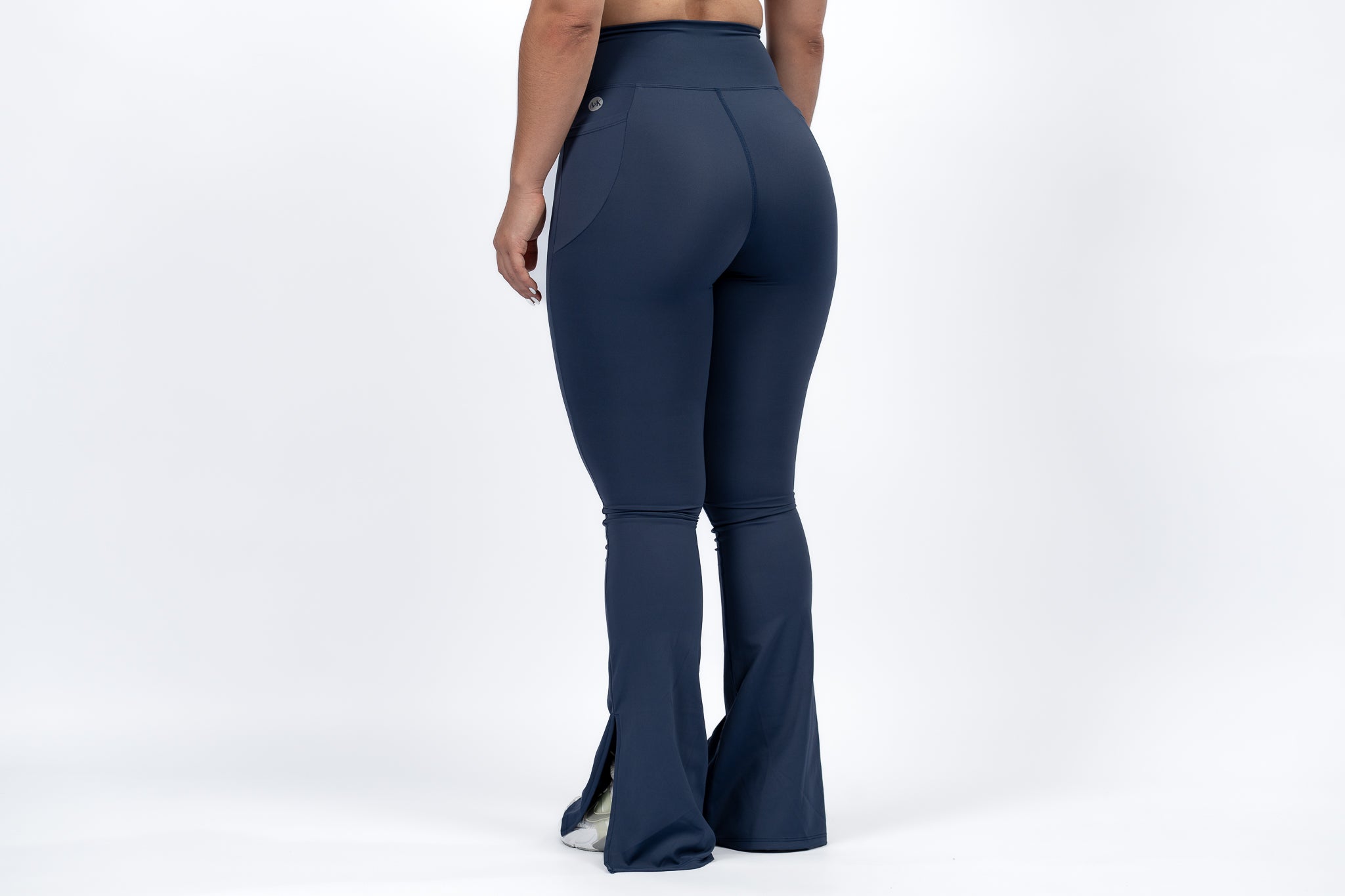 A&K SLIT FLARE LEGGINGS