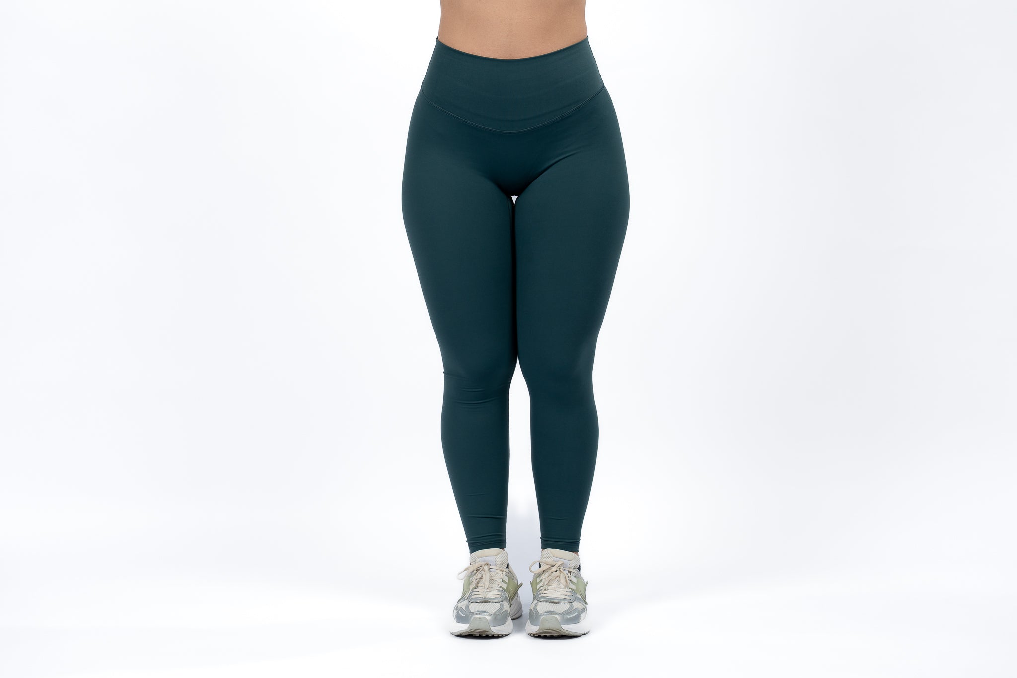 A&K ESSENTIAL LEGGINGS