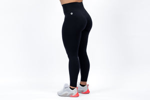 A&K ESSENTIAL LEGGINGS