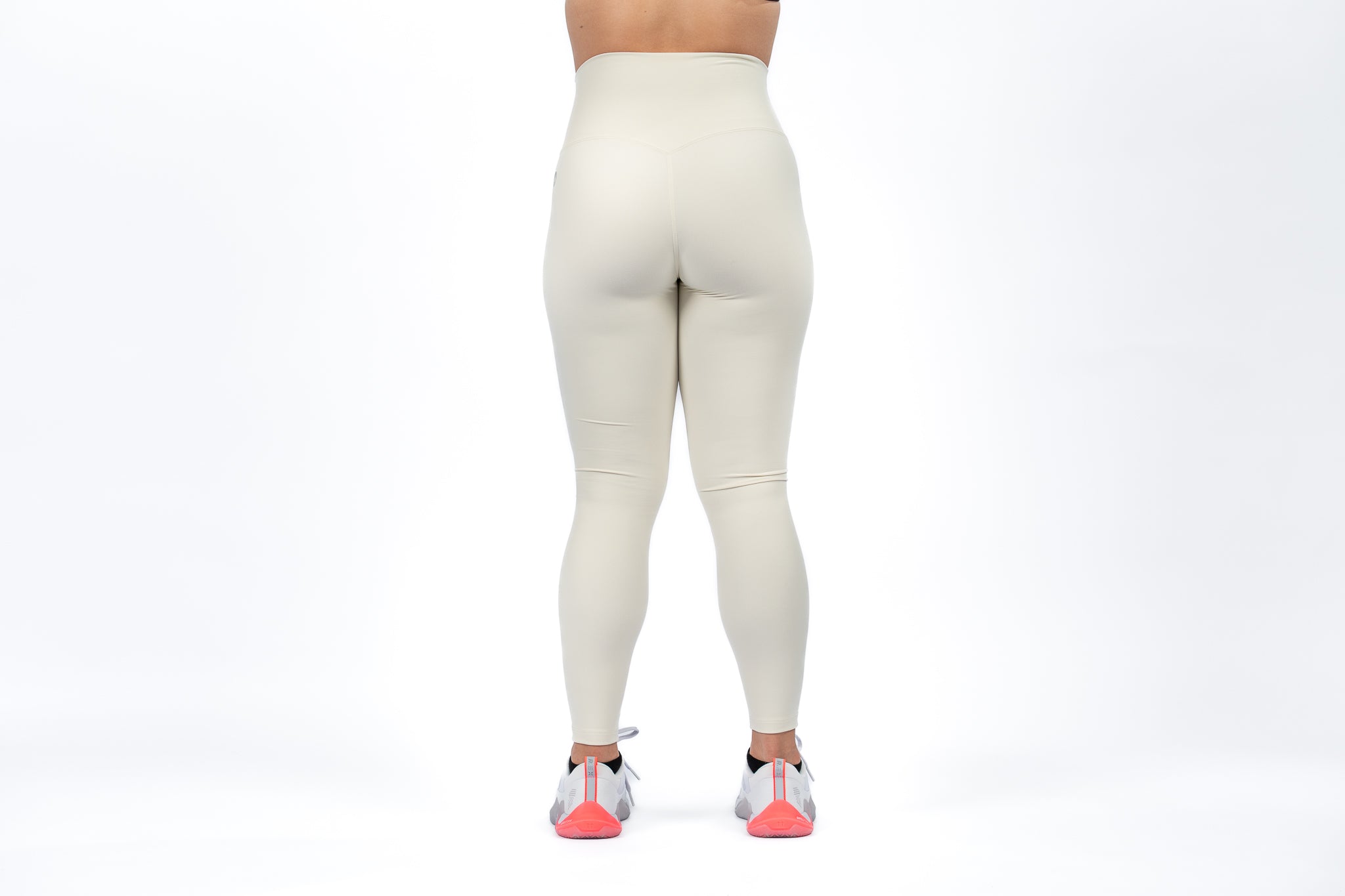 A&K ESSENTIAL LEGGINGS