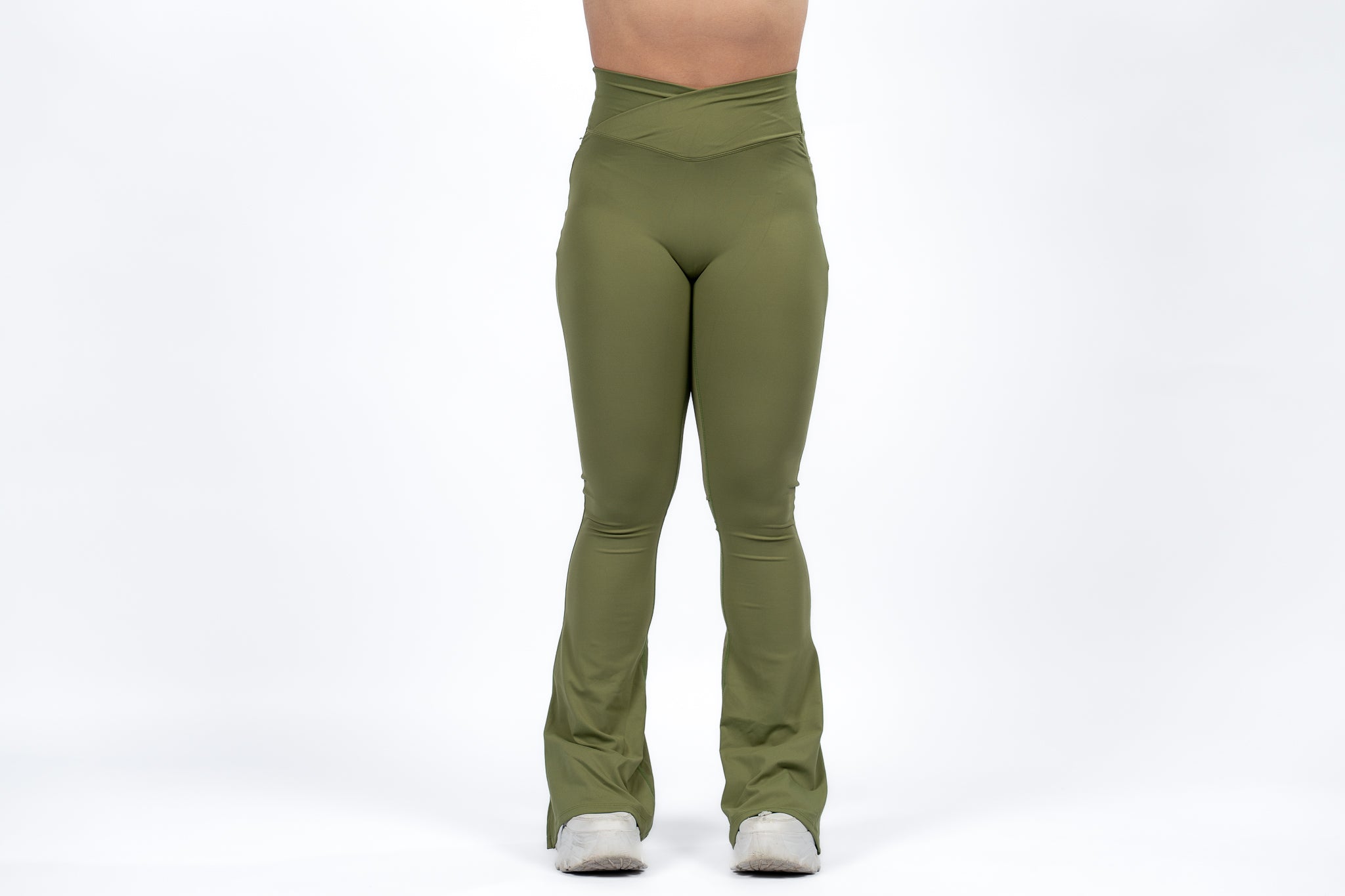 A&K SLIT FLARE LEGGINGS