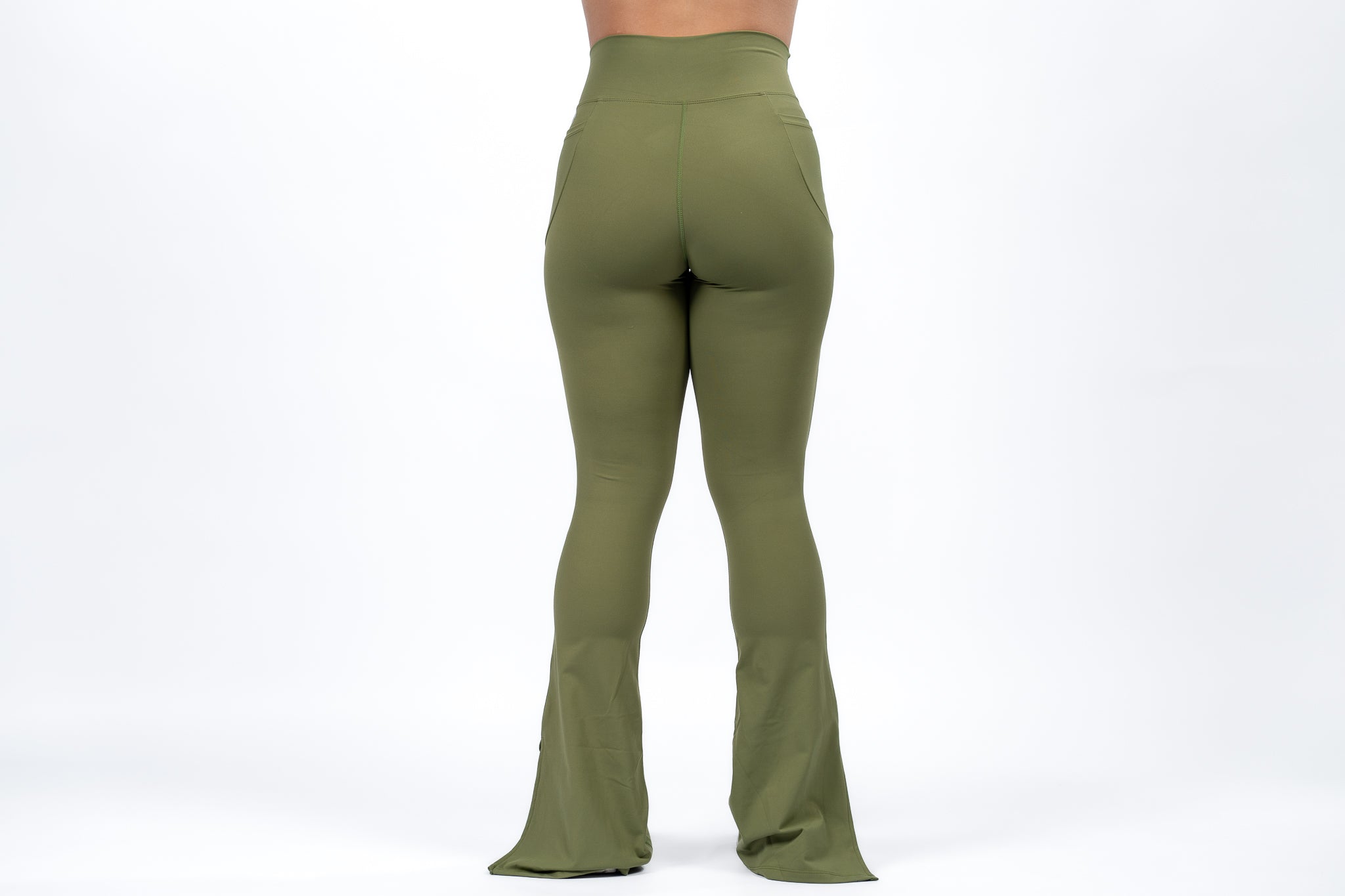 A&K SLIT FLARE LEGGINGS