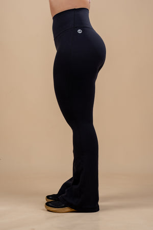 A&K FLARE LEGGINGS